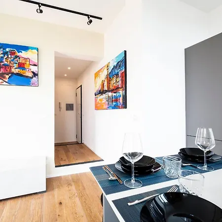 Apartamento Zenart Deluxe Génova Exterior foto